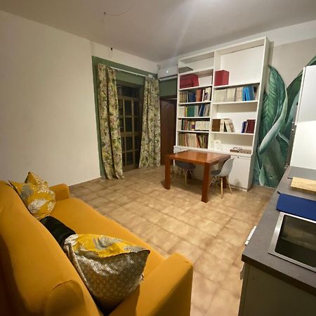 Elisa E Carla House Beautiful Apartments On The Cassia 로마 외부 사진